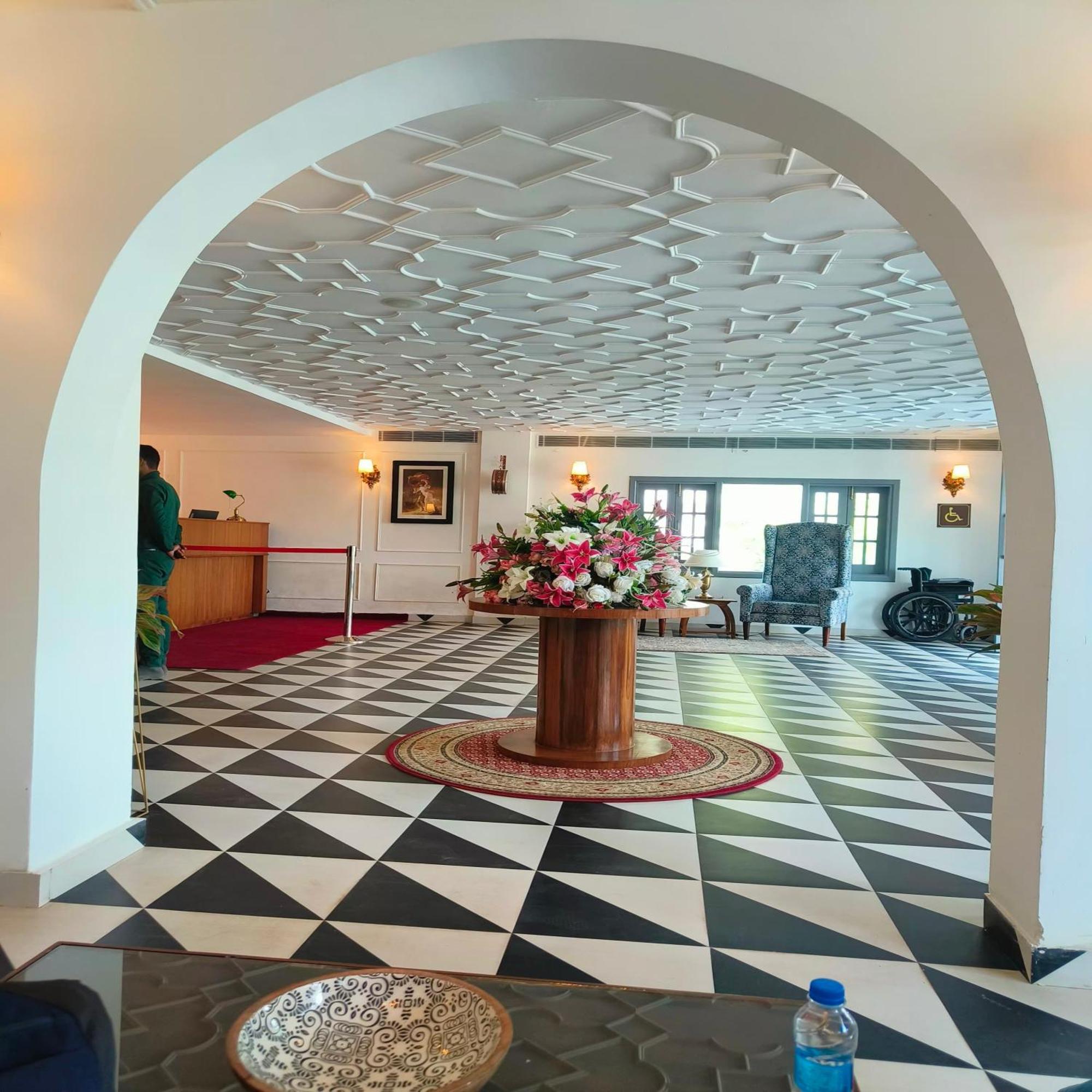 Welcomheritage Santa Roza Kasauli Exterior foto